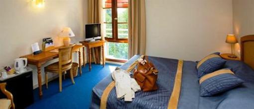 фото отеля L'auberge De Nicey Romilly-sur-Seine