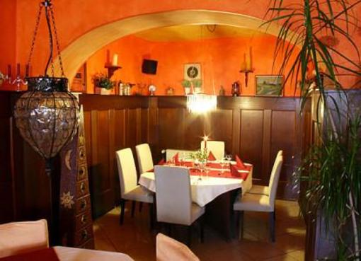 фото отеля Schwarzer Bar Hotel Zittau