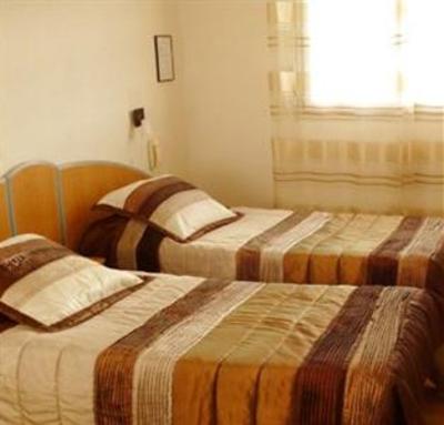 фото отеля Hotel Le Monestie Boujan-sur-Libron
