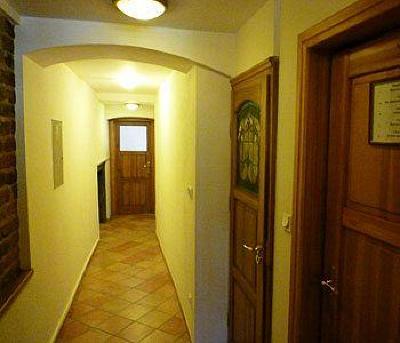 фото отеля Academus Pub & Apartments