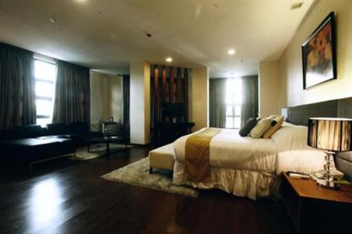 фото отеля Four Season Hotel Iloilo City