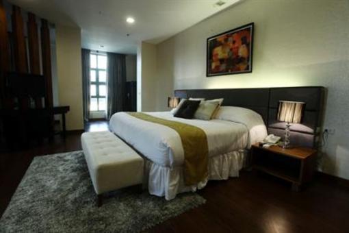 фото отеля Four Season Hotel Iloilo City