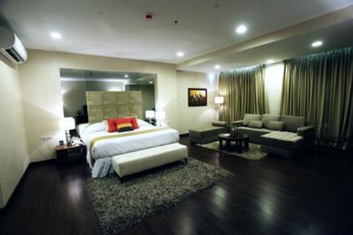 фото отеля Four Season Hotel Iloilo City