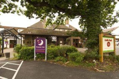фото отеля Premier Inn Goffs Park South Crawley