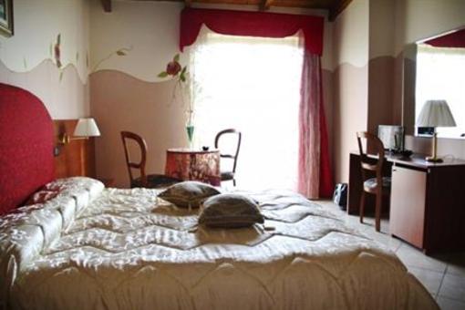 фото отеля Hotel Liternum