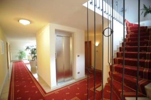 фото отеля Hotel Goldene Rose Schlanders