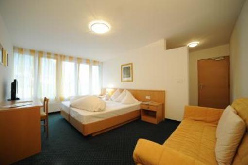 фото отеля Hotel Goldene Rose Schlanders