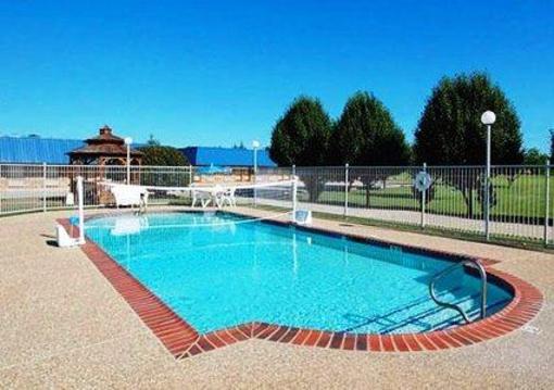 фото отеля Rodeway Inn Gainesville (Texas)