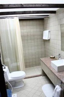 фото отеля Tulip Home Apartment