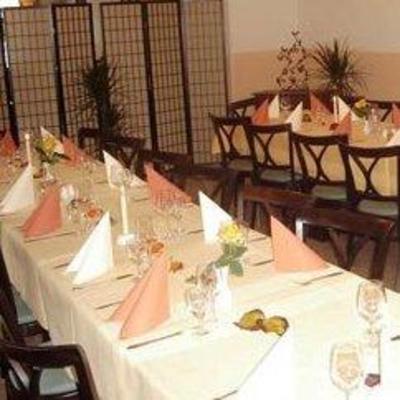 фото отеля Hotel Restaurant Zur Post Langenfeld (North Rhine-Westphalia)