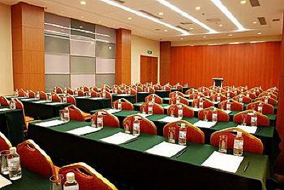 фото отеля Qingdao Haiding Holiday Hotel