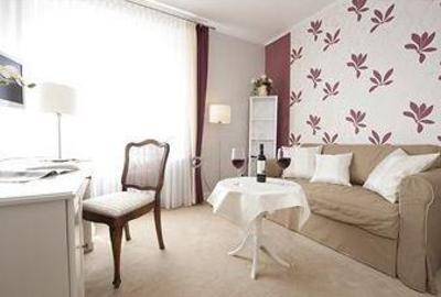 фото отеля Hotel-Pension Das Haus am Walde
