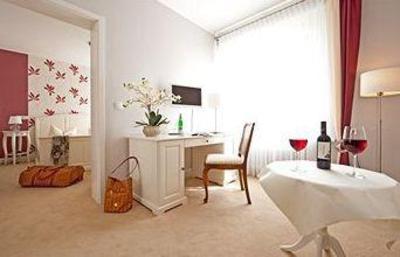 фото отеля Hotel-Pension Das Haus am Walde