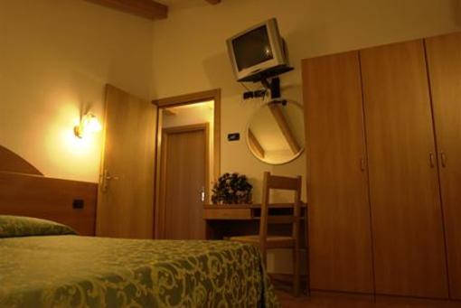 фото отеля Hotel Denny