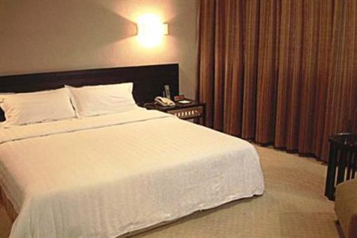 фото отеля New Sunshine Hotel