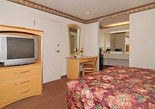 фото отеля Scottish Inn & Suites Beaumont