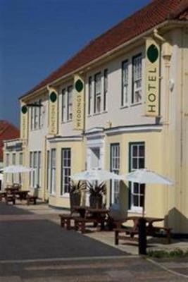 фото отеля The Kingscliff Hotel