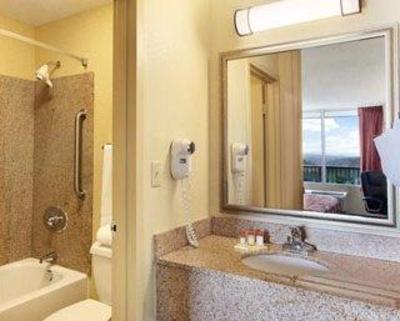 фото отеля Days Inn Blacksburg