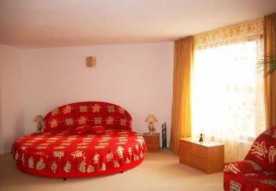 фото отеля Golden Fish Family Hotel