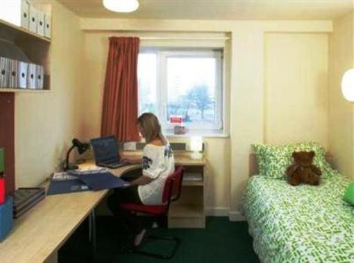 фото отеля Opal Court Student Accommodation Birmingham