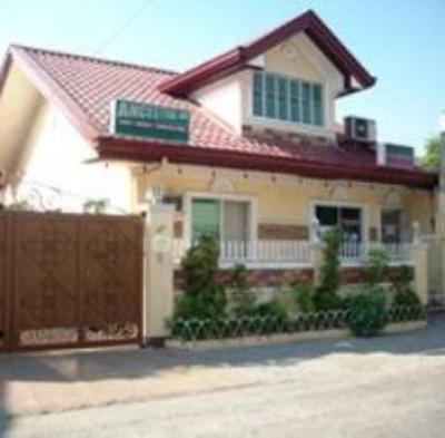 фото отеля Ancestral Inn Manila