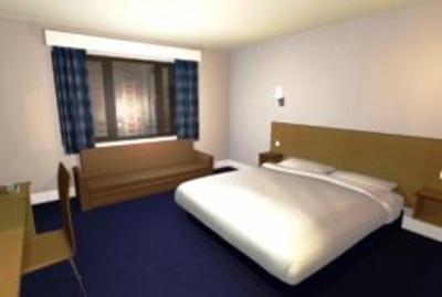 фото отеля Travelodge Birmingham Central Newhall Street