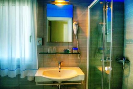 фото отеля Sidari Beach Hotel