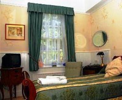 фото отеля Chapel House Bed & Breakfast Atherstone
