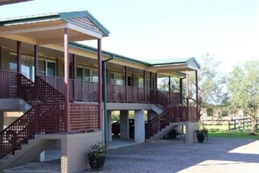 фото отеля Luhana Motel & Horse Stables
