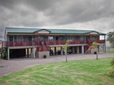 фото отеля Luhana Motel & Horse Stables