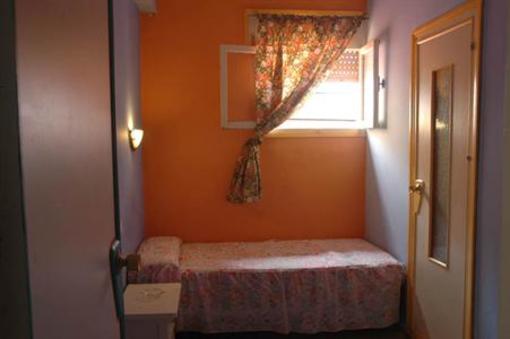 фото отеля Hostal Bahia Algeciras