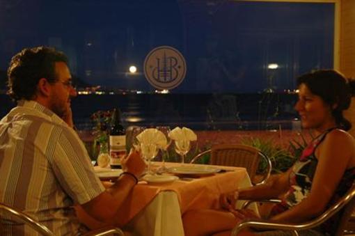 фото отеля Hostal Bahia Algeciras