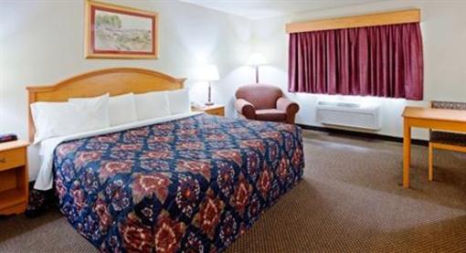 фото отеля AmericInn Lodge & Suites Appleton