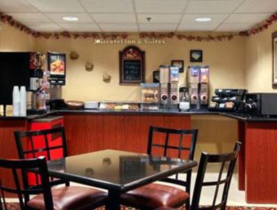фото отеля Microtel Inn & Suites Raleigh