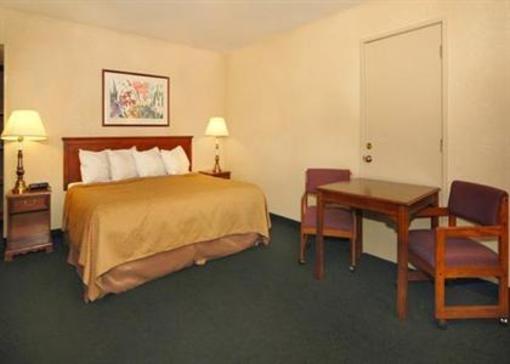 фото отеля Super 8 Motel Alturas