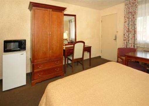 фото отеля Super 8 Motel Alturas