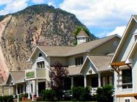 Yellowstone Basin Inn