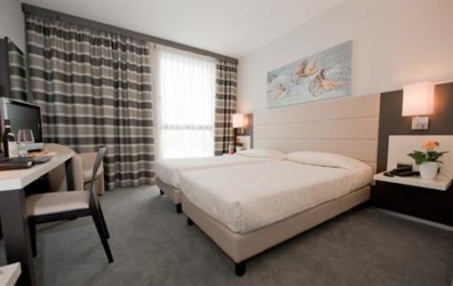 фото отеля Hotel Rivarolo Canavese