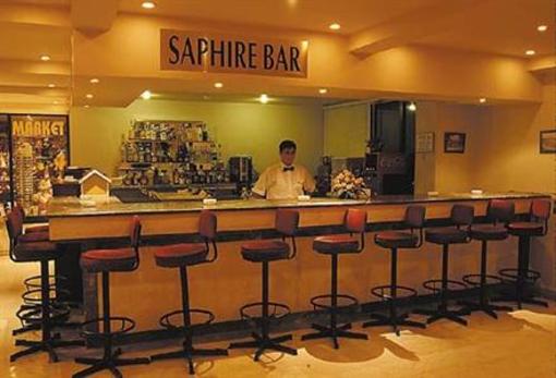 фото отеля Unsaphire Hotel