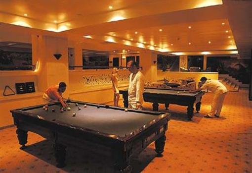 фото отеля Unsaphire Hotel