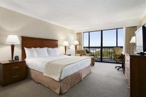 фото отеля Hilton Ontario Airport