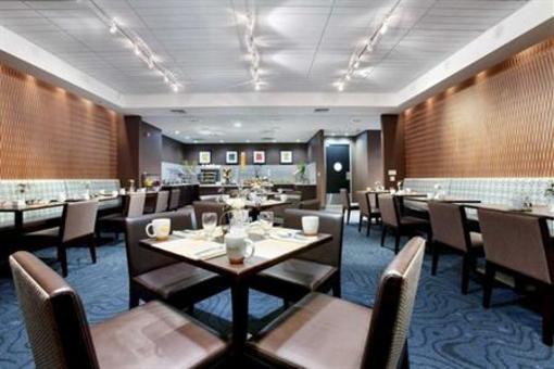фото отеля Hilton Ontario Airport