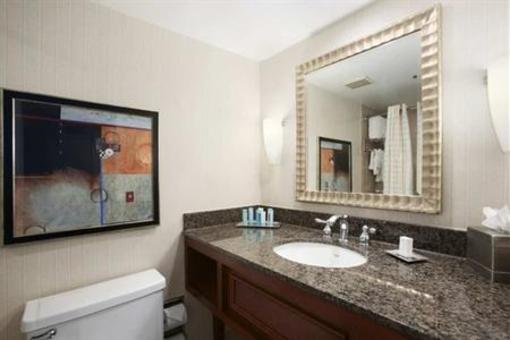 фото отеля Hilton Ontario Airport