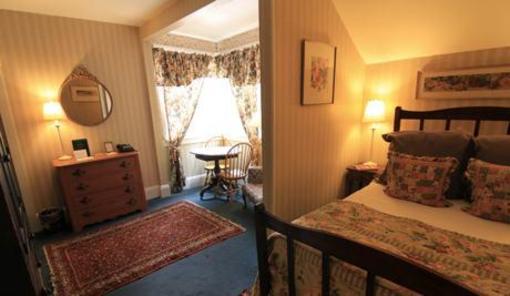 фото отеля Mary Prentiss Inn