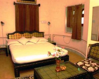 фото отеля Hotel Meera Mahal Heritage