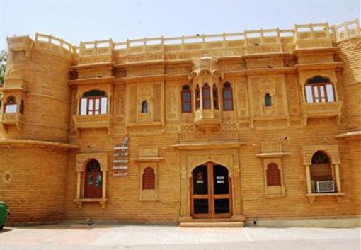фото отеля Hotel Meera Mahal Heritage