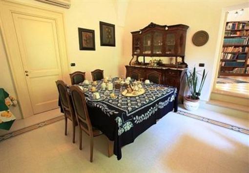 фото отеля Palazzo Rollo