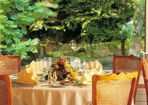 фото отеля Le Moulin Des Ruats Hotel Avallon