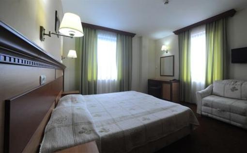 фото отеля Hotel Ezeretz Blagoevgrad