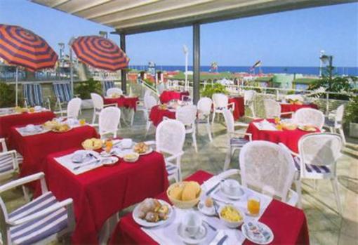 фото отеля Hotel Bristol Cattolica